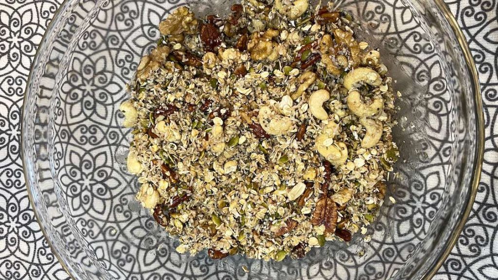 Combine Wet & Dry Ingredients for Homemade Granola Recipe