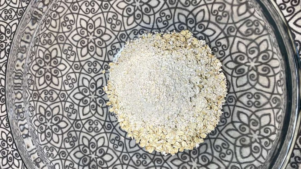 Oats & Oat Flour for Homemade Granola Recipe